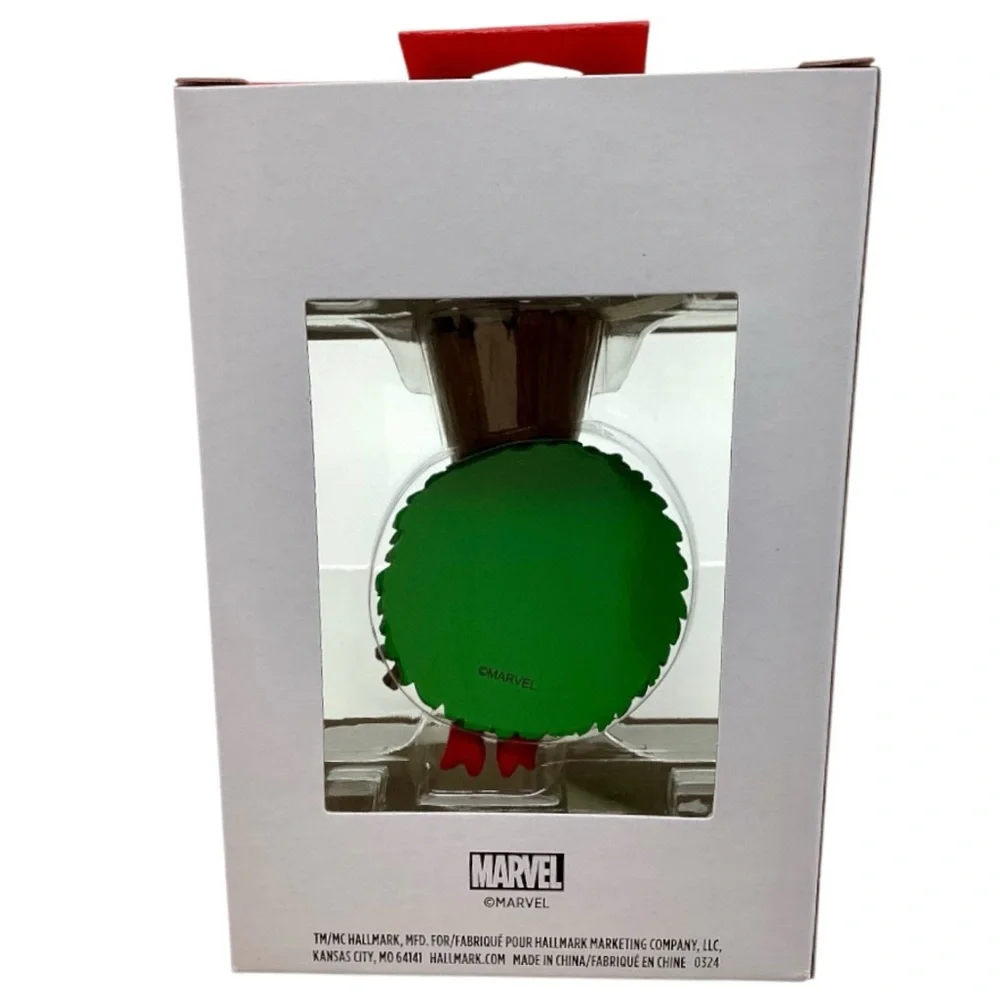 Hallmark Marvel Guardians of the Galaxy “Groot in Holiday Wreath” Ornament (NWT)